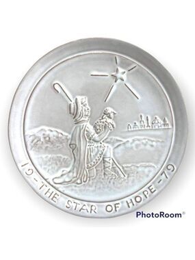 Frankoma Joniece Frank Star of Hope Plate 1979